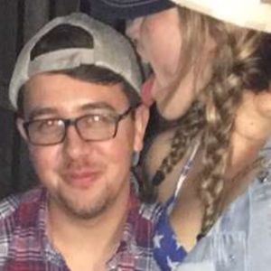 Meet your Posher, Josh